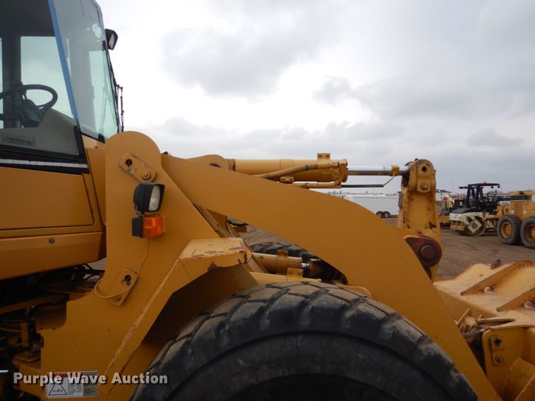 image for item DF5957 1996 Caterpillar 928F  wheel loader