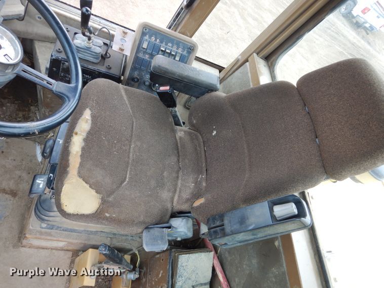 image for item DF5957 1996 Caterpillar 928F  wheel loader