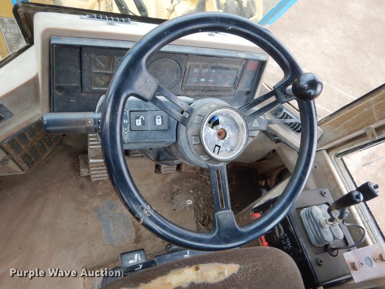 image for item DF5957 1996 Caterpillar 928F  wheel loader