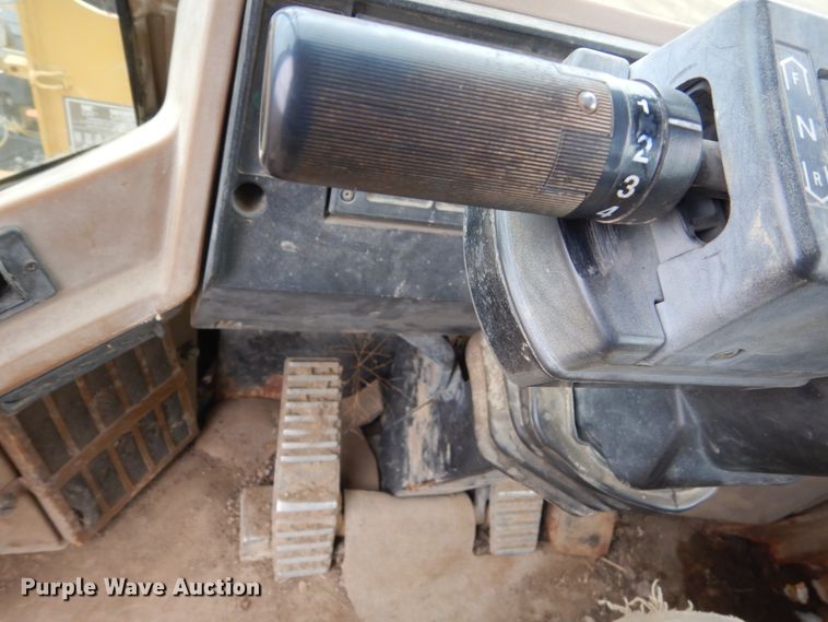 image for item DF5957 1996 Caterpillar 928F  wheel loader