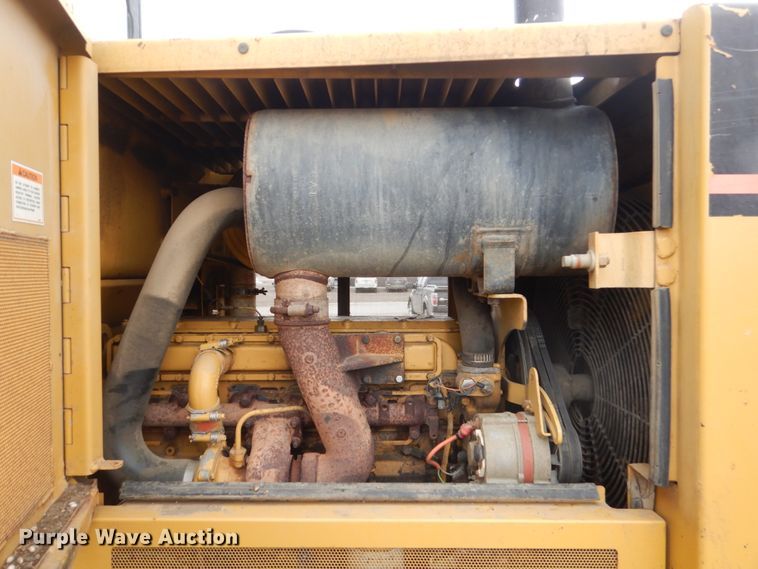 image for item DF5957 1996 Caterpillar 928F  wheel loader