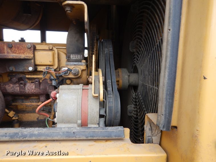 image for item DF5957 1996 Caterpillar 928F  wheel loader