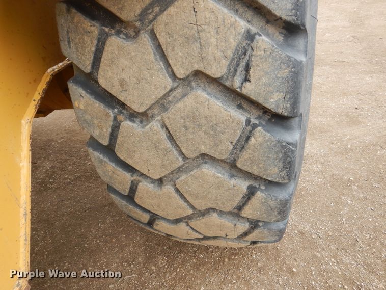 image for item DF5957 1996 Caterpillar 928F  wheel loader