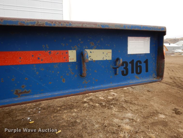 image for item DF5958 1997 Utility flatbed trailer