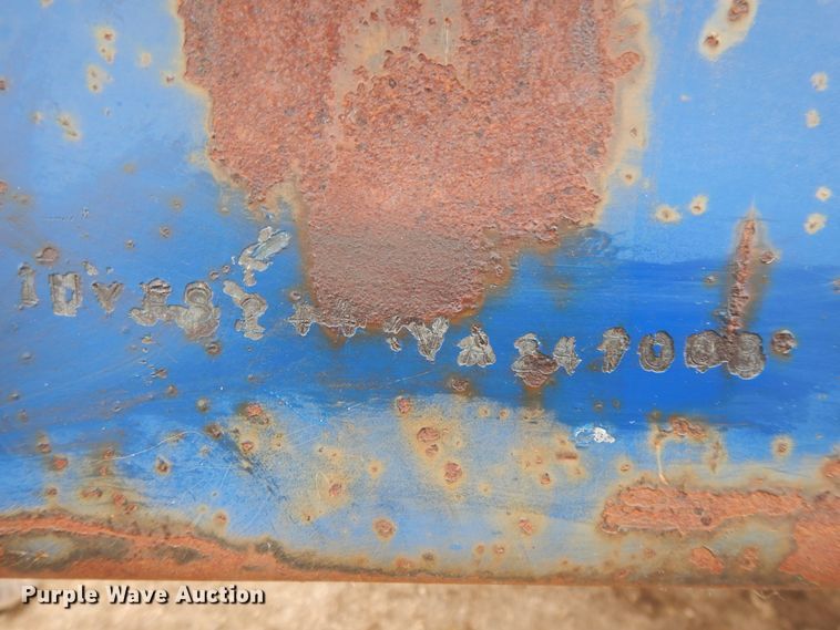 image for item DF5958 1997 Utility flatbed trailer