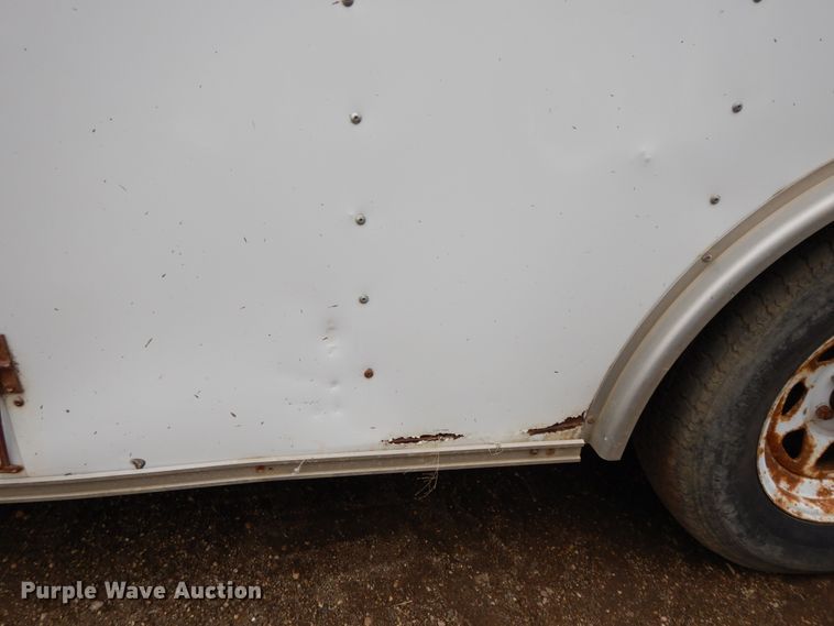 image for item DF5959 2004 Haulmark GR85X20WT2 enclosed cargo trailer