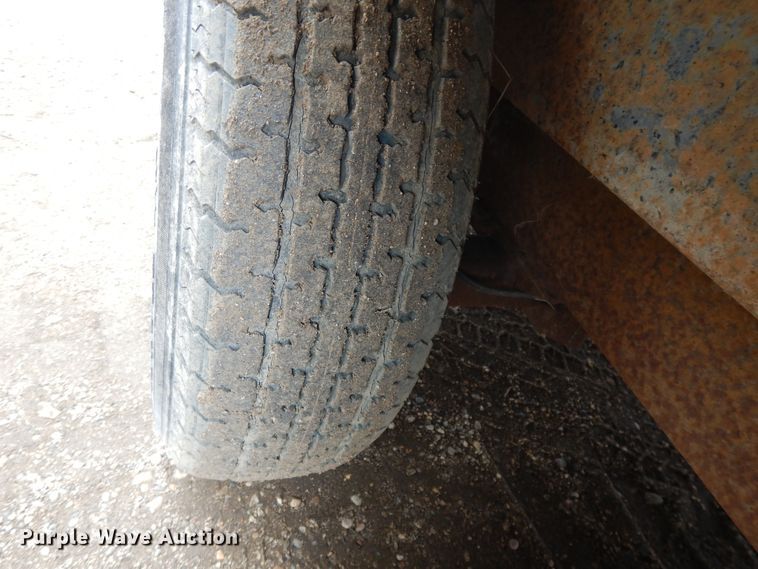 image for item DF5959 2004 Haulmark GR85X20WT2 enclosed cargo trailer