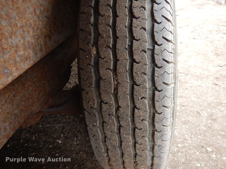 image for item DF5959 2004 Haulmark GR85X20WT2 enclosed cargo trailer