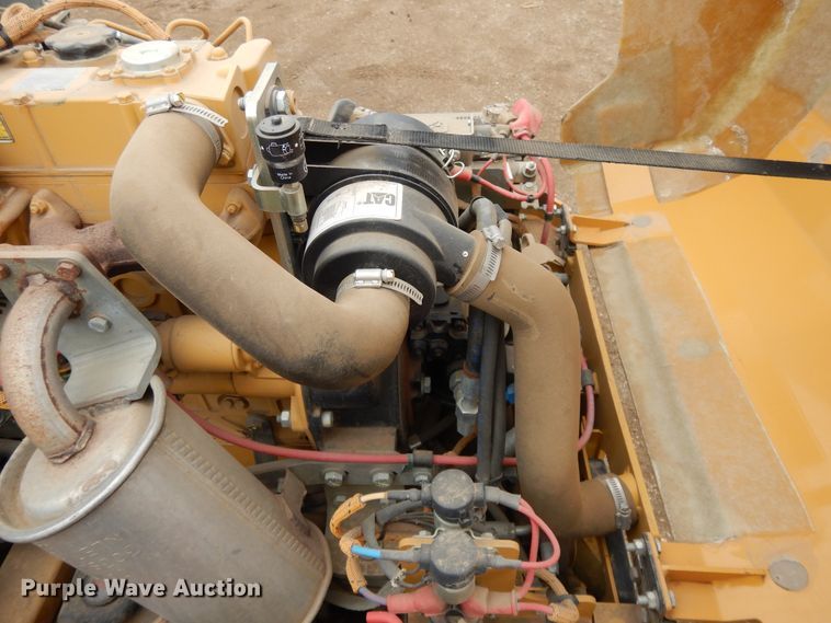 image for item DF5962 2011 Caterpillar CB-14 double drum roller