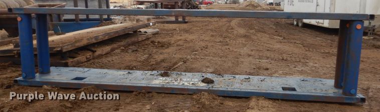 image for item DF5966 Trench box