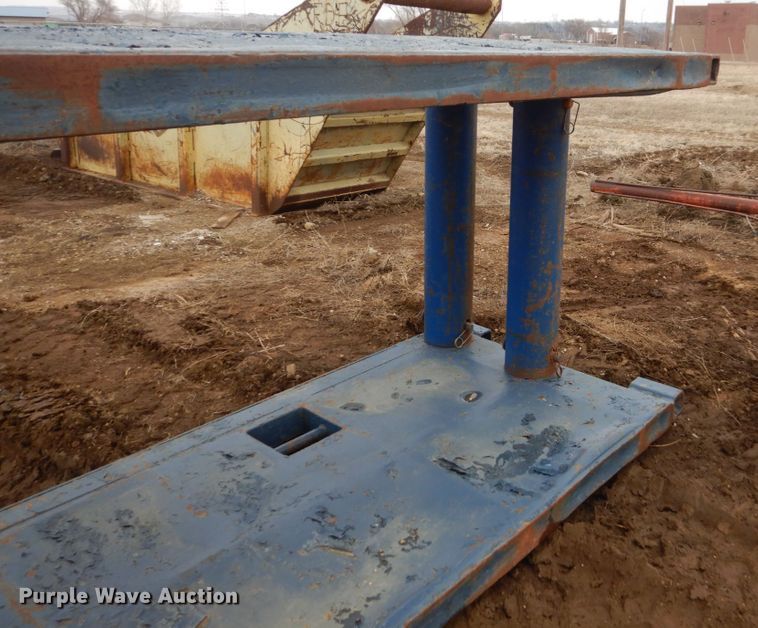 image for item DF5966 Trench box