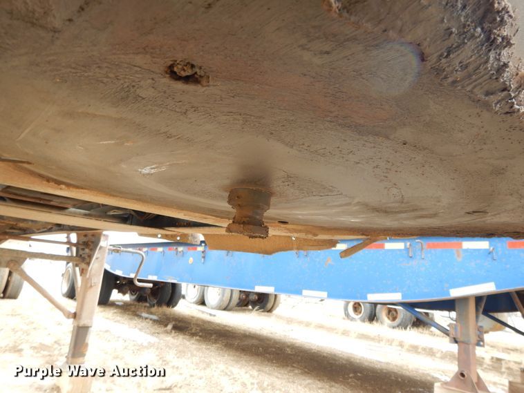 image for item DF5969 2010 Side Dump DS42CAR side dump trailer