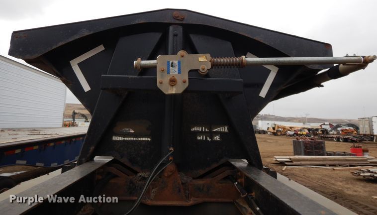 image for item DF5969 2010 Side Dump DS42CAR side dump trailer