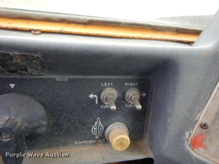 image for item DF5970 1980 John Deere 762 elevating scraper