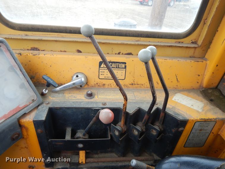 image for item DF5970 1980 John Deere 762 elevating scraper