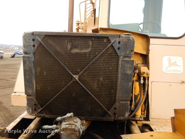 image for item DF5970 1980 John Deere 762 elevating scraper