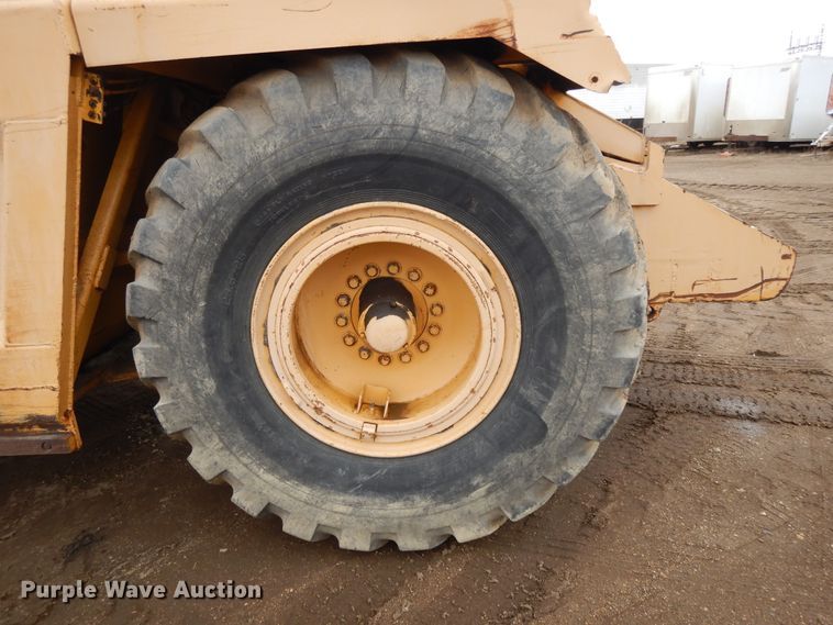 image for item DF5970 1980 John Deere 762 elevating scraper