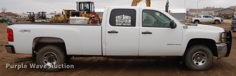 image for item DF5971 2008 Chevrolet Silverado 2500HD  Crew Cab pickup truck
