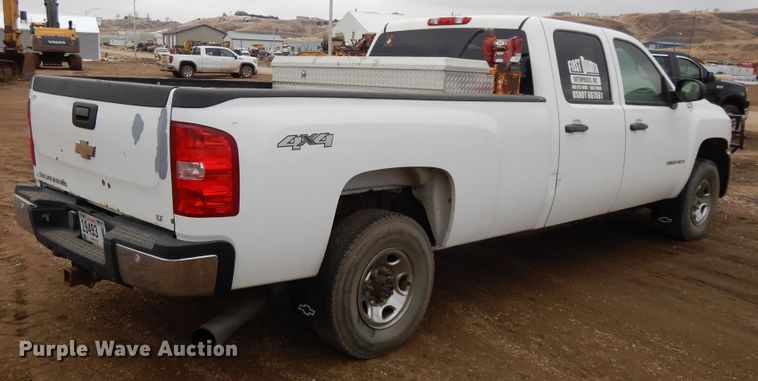image for item DF5971 2008 Chevrolet Silverado 2500HD  Crew Cab pickup truck