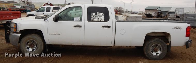 image for item DF5971 2008 Chevrolet Silverado 2500HD  Crew Cab pickup truck