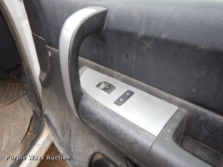 image for item DF5971 2008 Chevrolet Silverado 2500HD  Crew Cab pickup truck