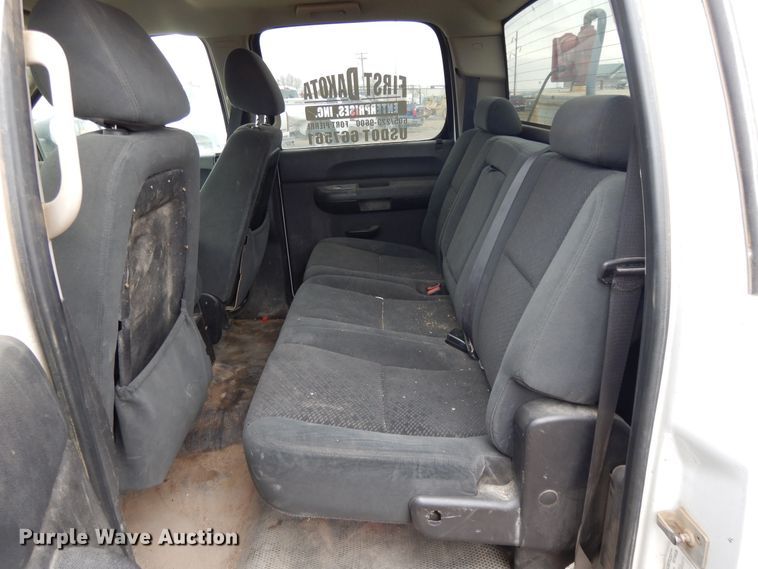 image for item DF5971 2008 Chevrolet Silverado 2500HD  Crew Cab pickup truck