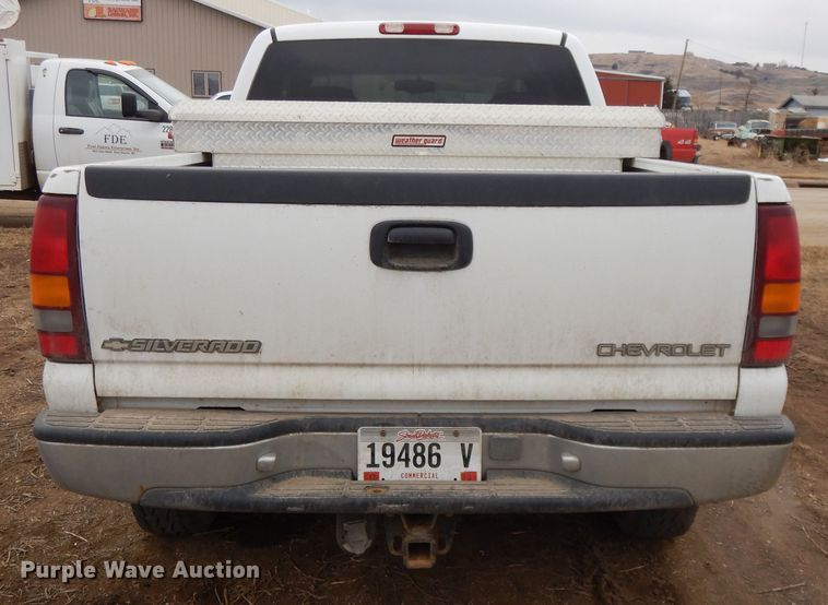 image for item DF5972 2001 Chevrolet Silverado 2500  Ext. Cab pickup truck