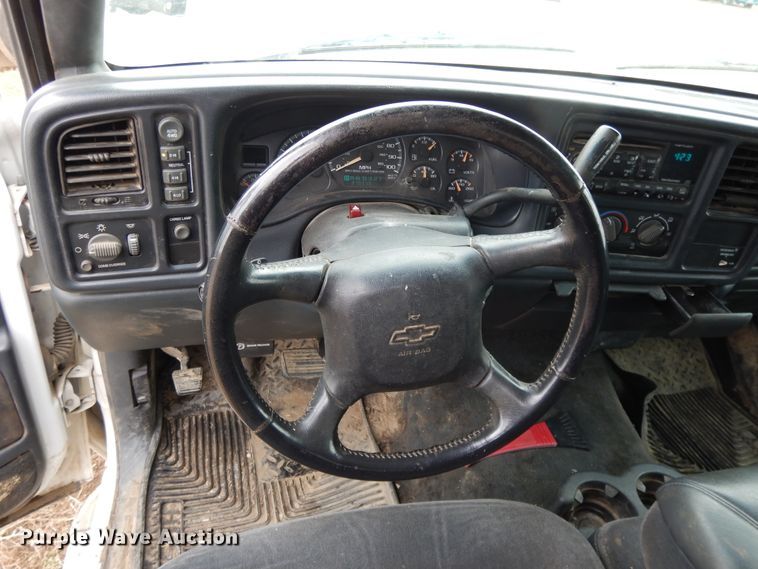 image for item DF5972 2001 Chevrolet Silverado 2500  Ext. Cab pickup truck