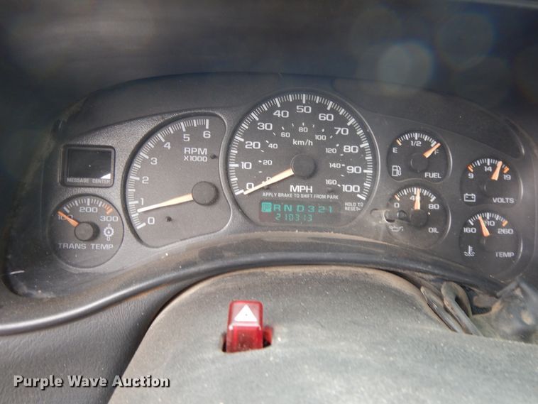 image for item DF5972 2001 Chevrolet Silverado 2500  Ext. Cab pickup truck