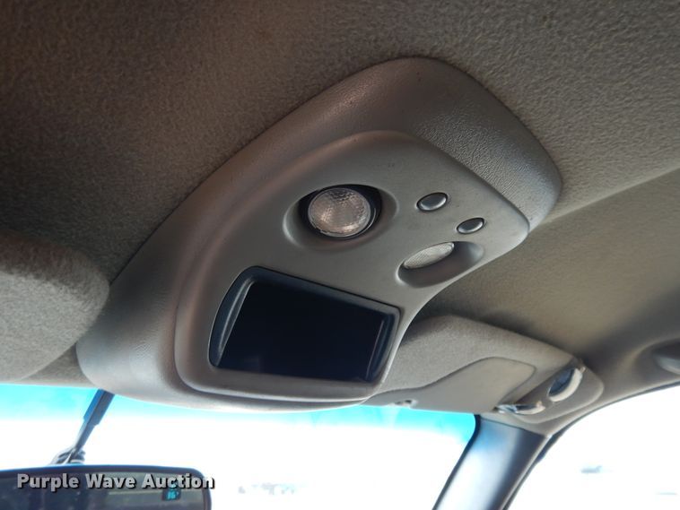 image for item DF5972 2001 Chevrolet Silverado 2500  Ext. Cab pickup truck