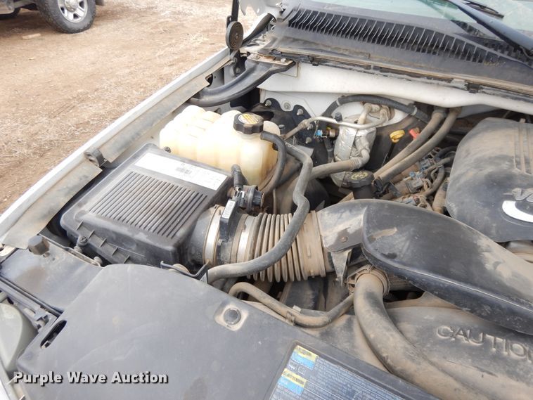 image for item DF5972 2001 Chevrolet Silverado 2500  Ext. Cab pickup truck