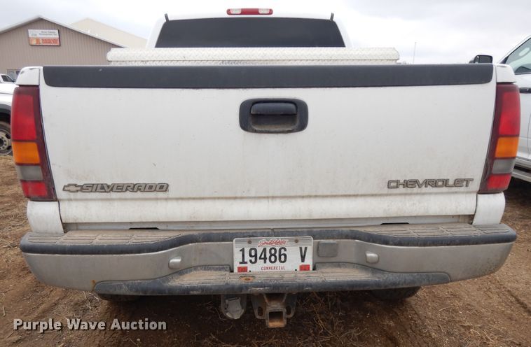 image for item DF5972 2001 Chevrolet Silverado 2500  Ext. Cab pickup truck