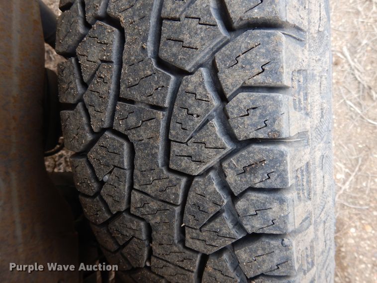 image for item DF5972 2001 Chevrolet Silverado 2500  Ext. Cab pickup truck