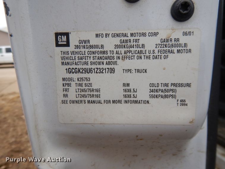 image for item DF5972 2001 Chevrolet Silverado 2500  Ext. Cab pickup truck