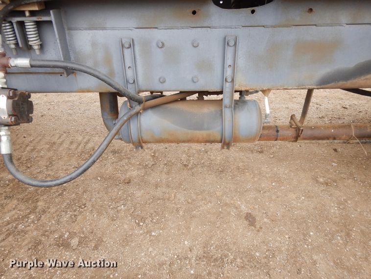 image for item DF5973 1988 Kenworth T800 tank truck