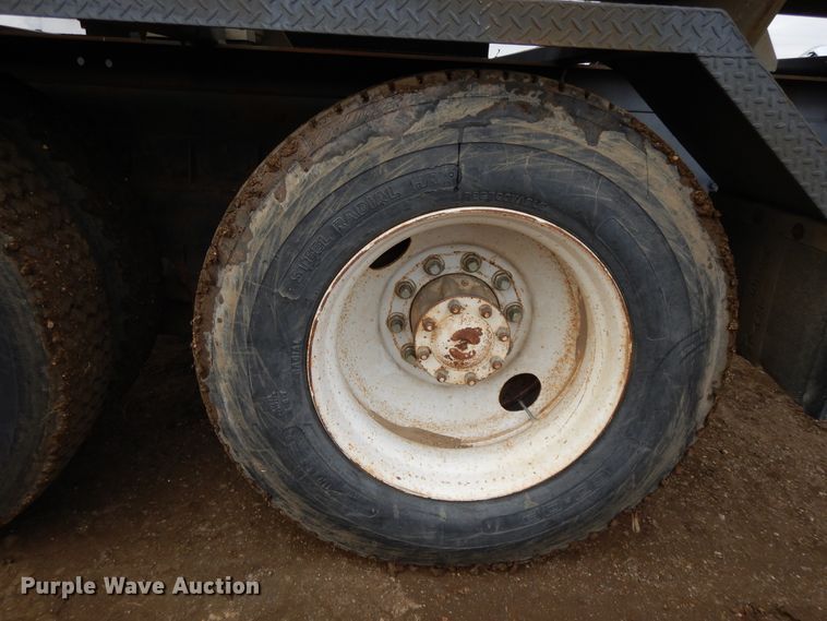 image for item DF5973 1988 Kenworth T800 tank truck