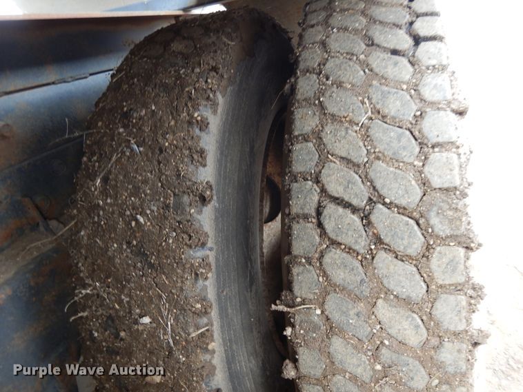 image for item DF5973 1988 Kenworth T800 tank truck