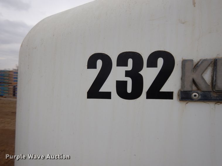 image for item DF5973 1988 Kenworth T800 tank truck