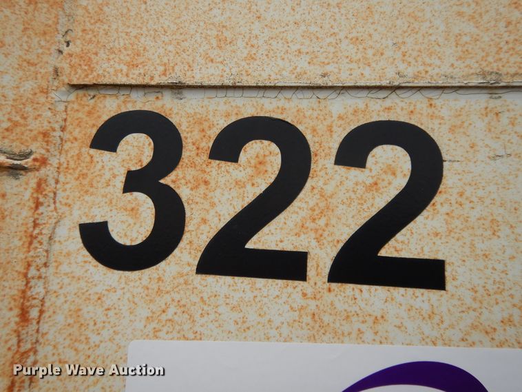 image for item DF5974 2005 Mobridge 8X30GN enclosed cargo trailer