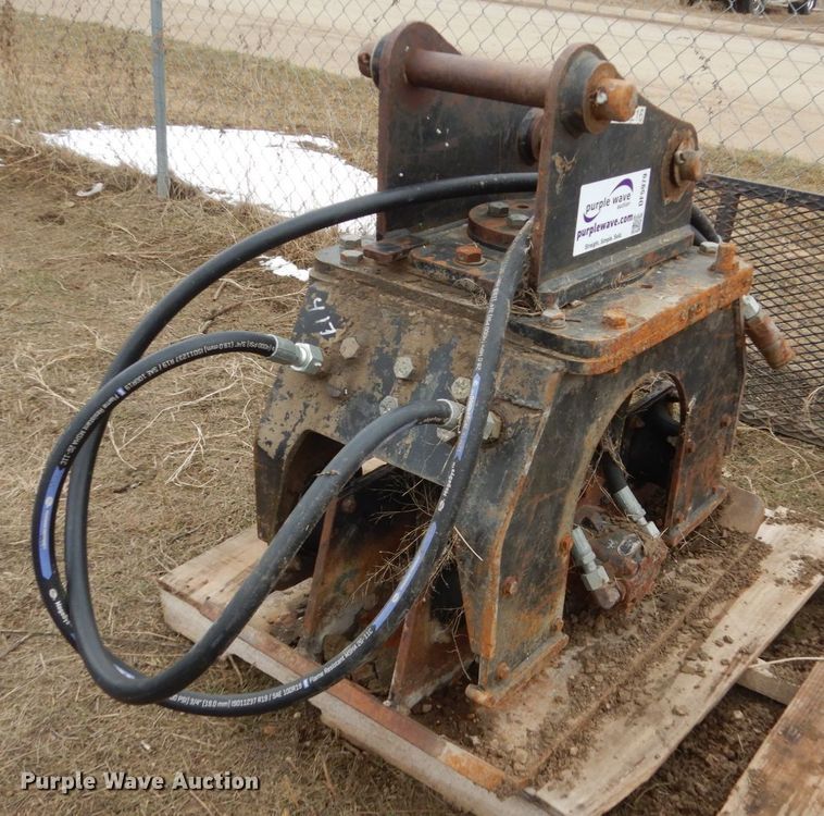 image for item DF5979 Plate compactor