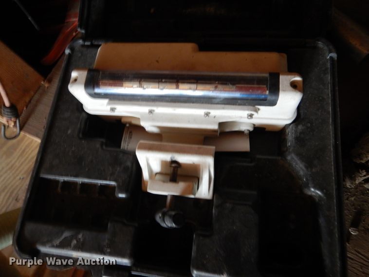 image for item DF5985 Somero Copperhead XD laser screed