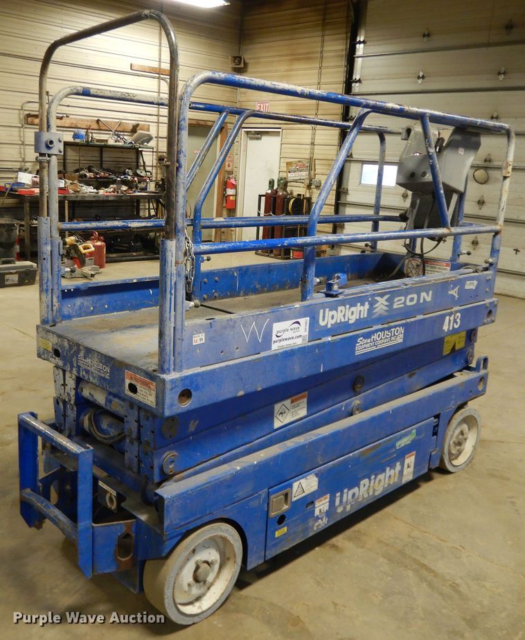 image for item DF5987 Up Right X20N scissor lift