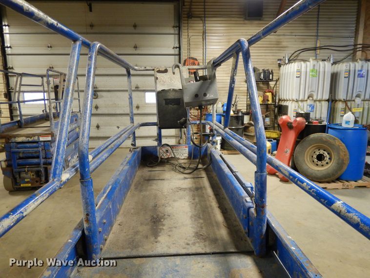 image for item DF5987 Up Right X20N scissor lift