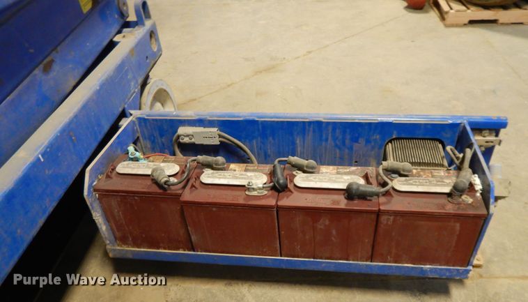 image for item DF5987 Up Right X20N scissor lift