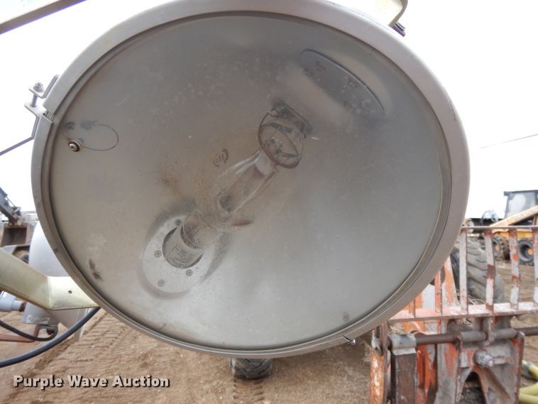 image for item DF5989 Magnum MLT3060M light plant