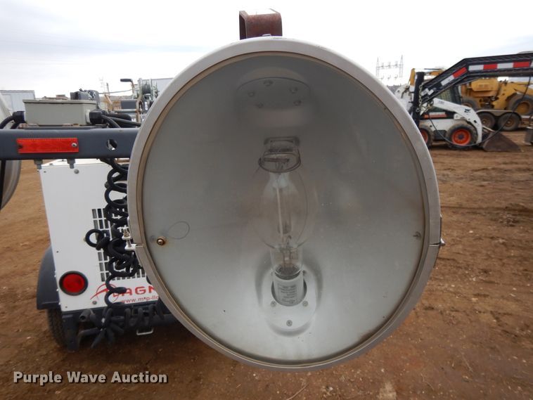 image for item DF5989 Magnum MLT3060M light plant