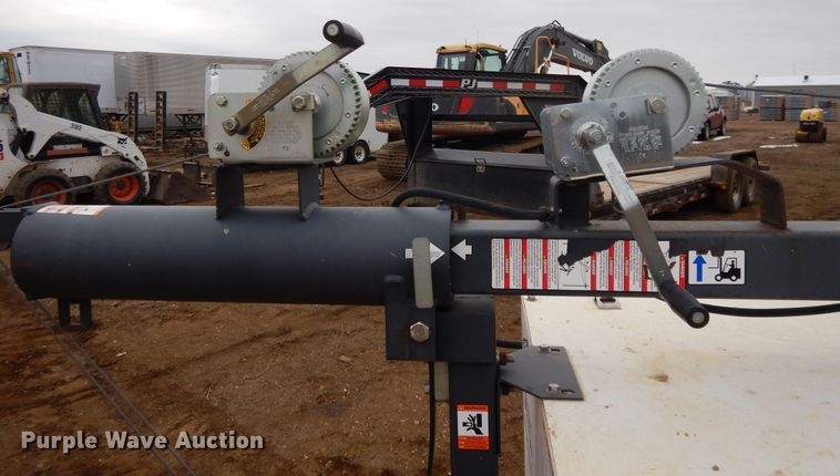 image for item DF5989 Magnum MLT3060M light plant