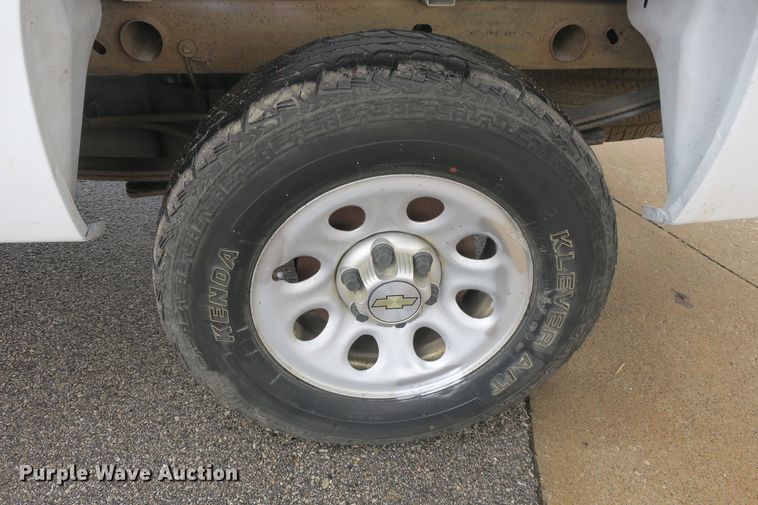 image for item DB10024 2013 Chevrolet Silverado 1500  pickup truck