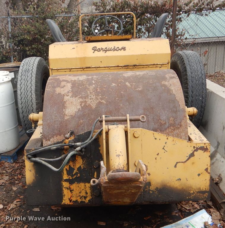 image for item DF3011 Shovel Supply 46 double drum roller