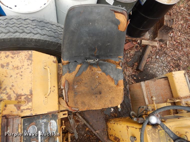 image for item DF3011 Shovel Supply 46 double drum roller